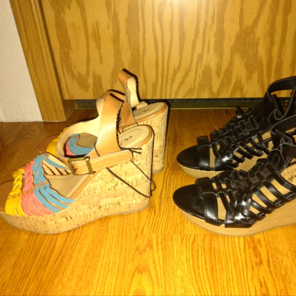 CORK WEDGED  HEAL OPEN TOE SANDLES 2 PAIR